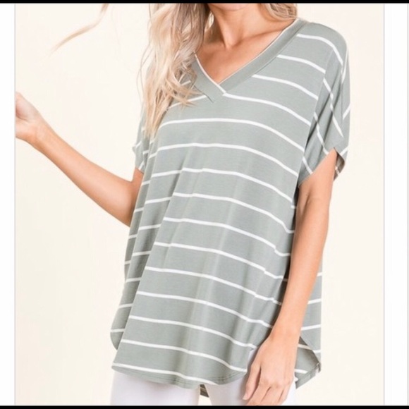 Olive Green Loose Fit Blouse SO soft SO comfy! - Picture 3 of 3